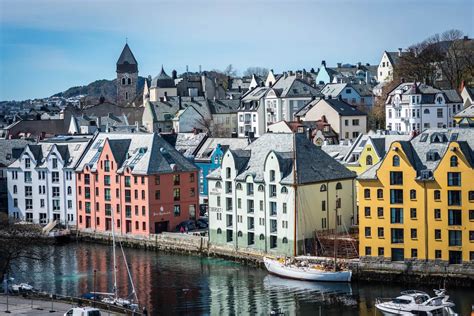 alesund norway population 2023|Ålesund .